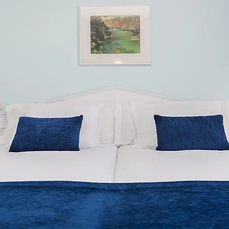 Cristobal Colon Hotel 4*