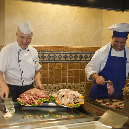 Hotel Cristobal Colon